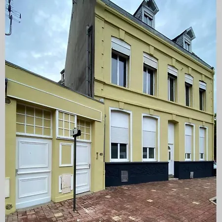 La Maison Sevigne Appart Hotel N7 Climatise דירה