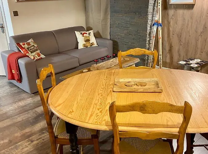 شقة La Maison Sevigne - - N°7 Le Savoyard بوتون